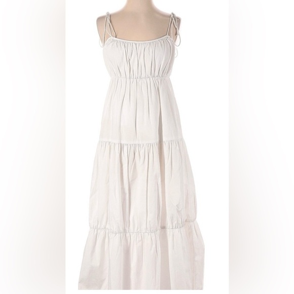 Lovers + Friends Dresses & Skirts - Lovers + Friends White Tiered Midi Dress Size Medium